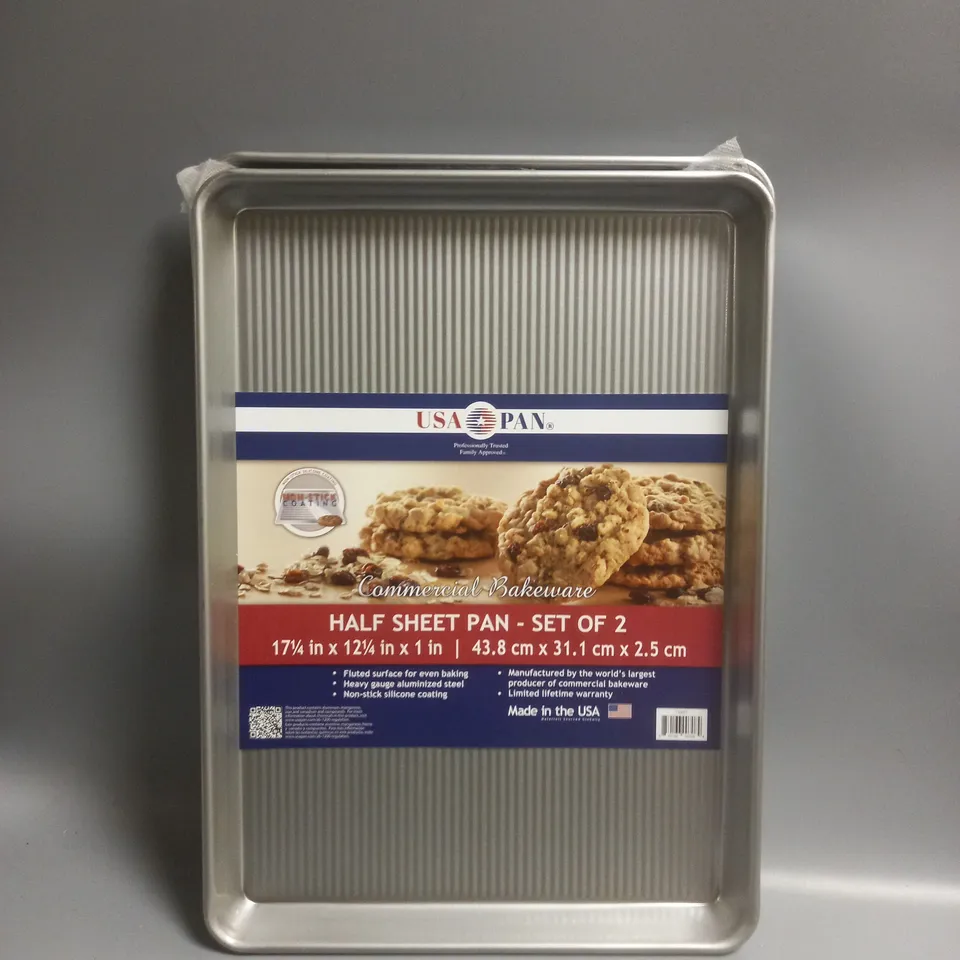 SET OF 2 USA PAN HALF SHEET PAN 43.8CM X 31.1CM X 2.5CM 