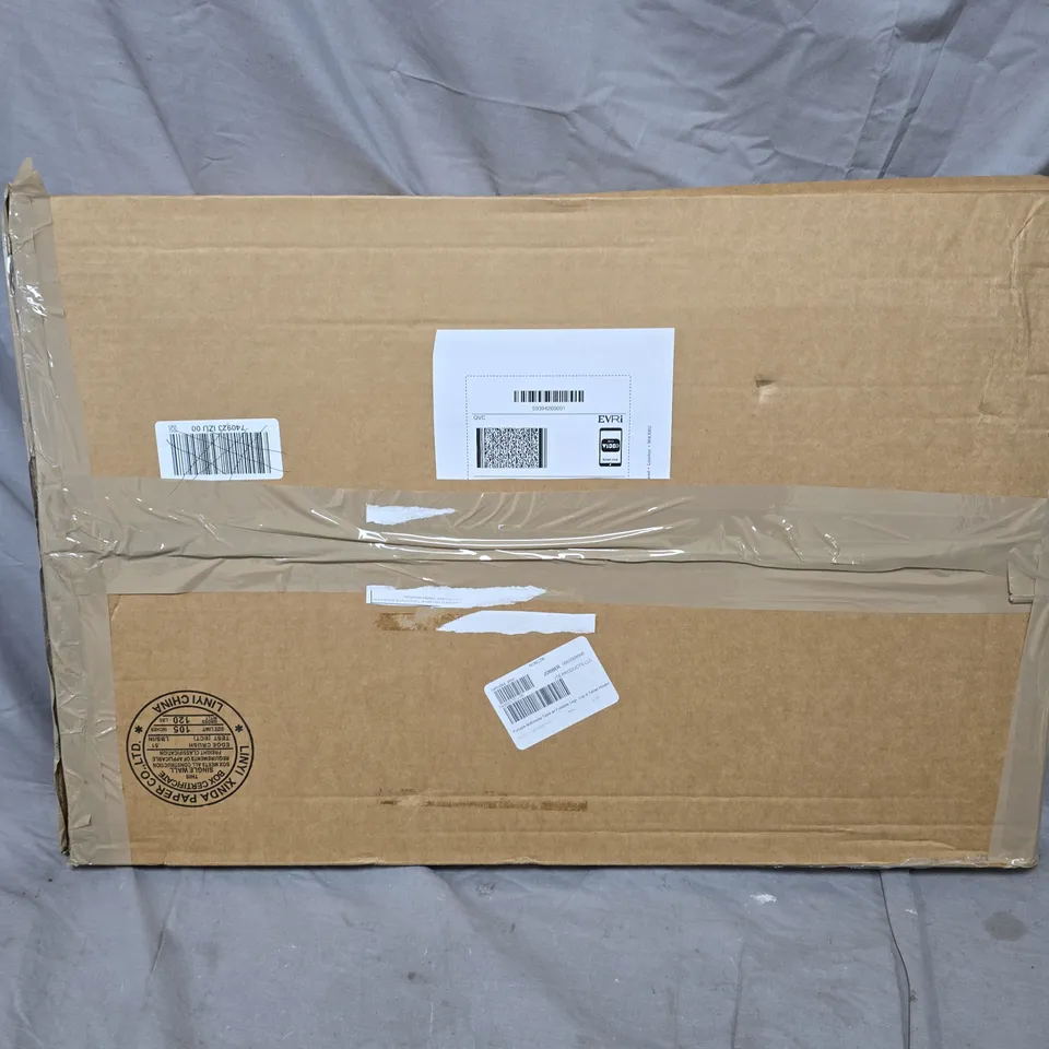 MULTIMEDIA PORTABLE TABLE WITH CUP HOLDER