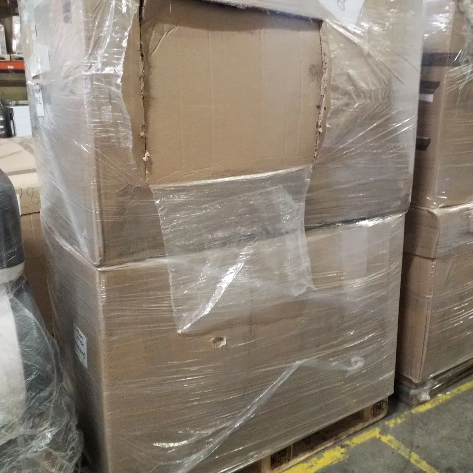 PALLET OF 2 BOXES CONTAINING ASSORTED BEDDING INCLUDING PILLOWS & MATTRESS TOPPERS