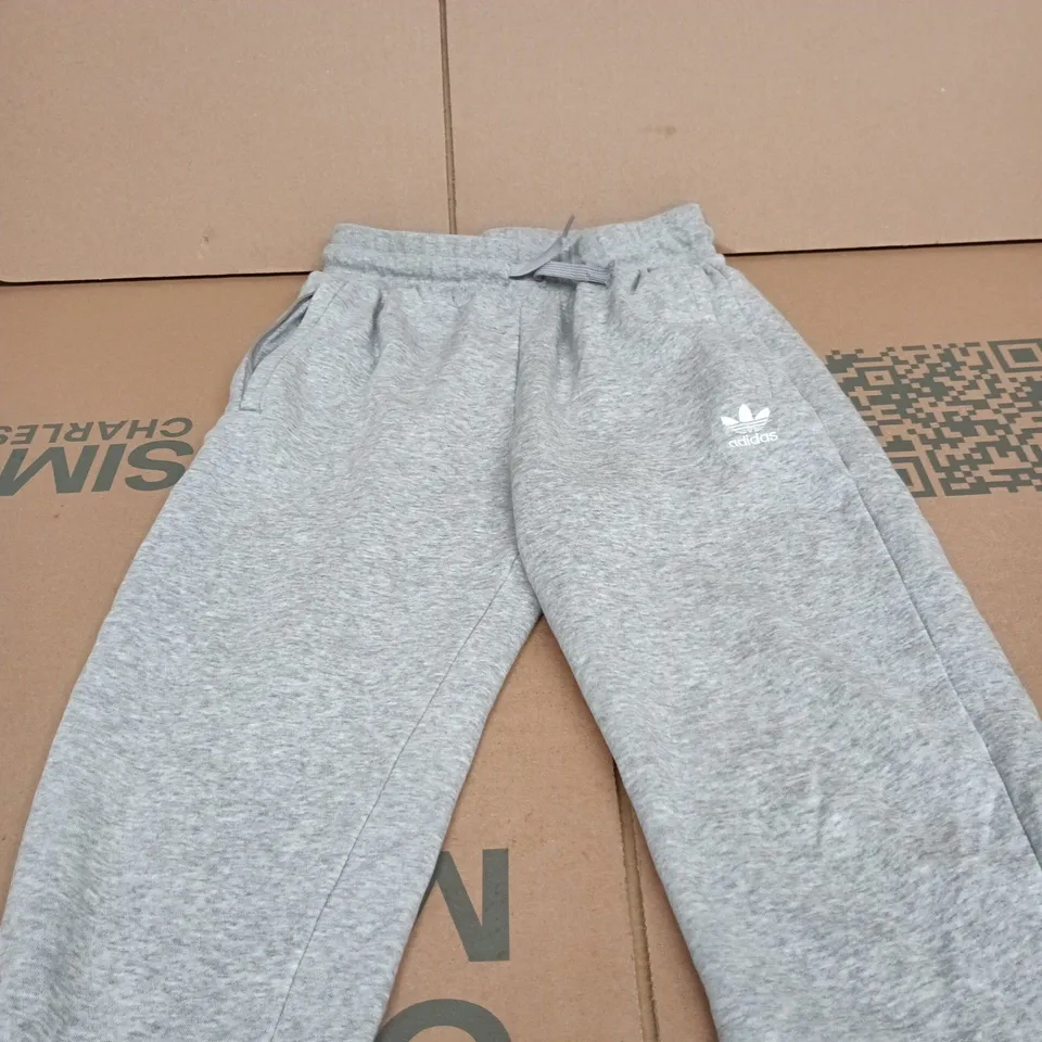 ADIDAS CHILDRENS GREY JOGGERS AGE 11-12 YEAR