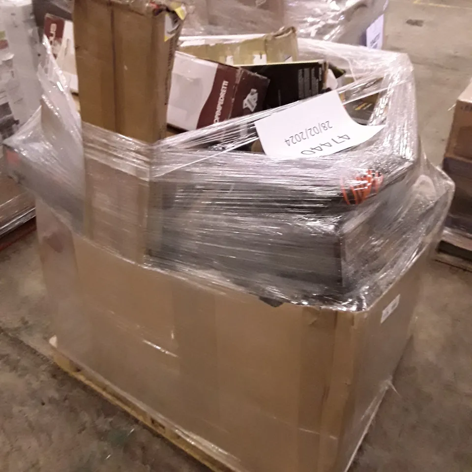 PALLET OF APPROXIMATELY 34 UNPROCESSED RAW RETURN HOUSEHOLD AND ELECTRICAL GOODS TO INCLUDE;