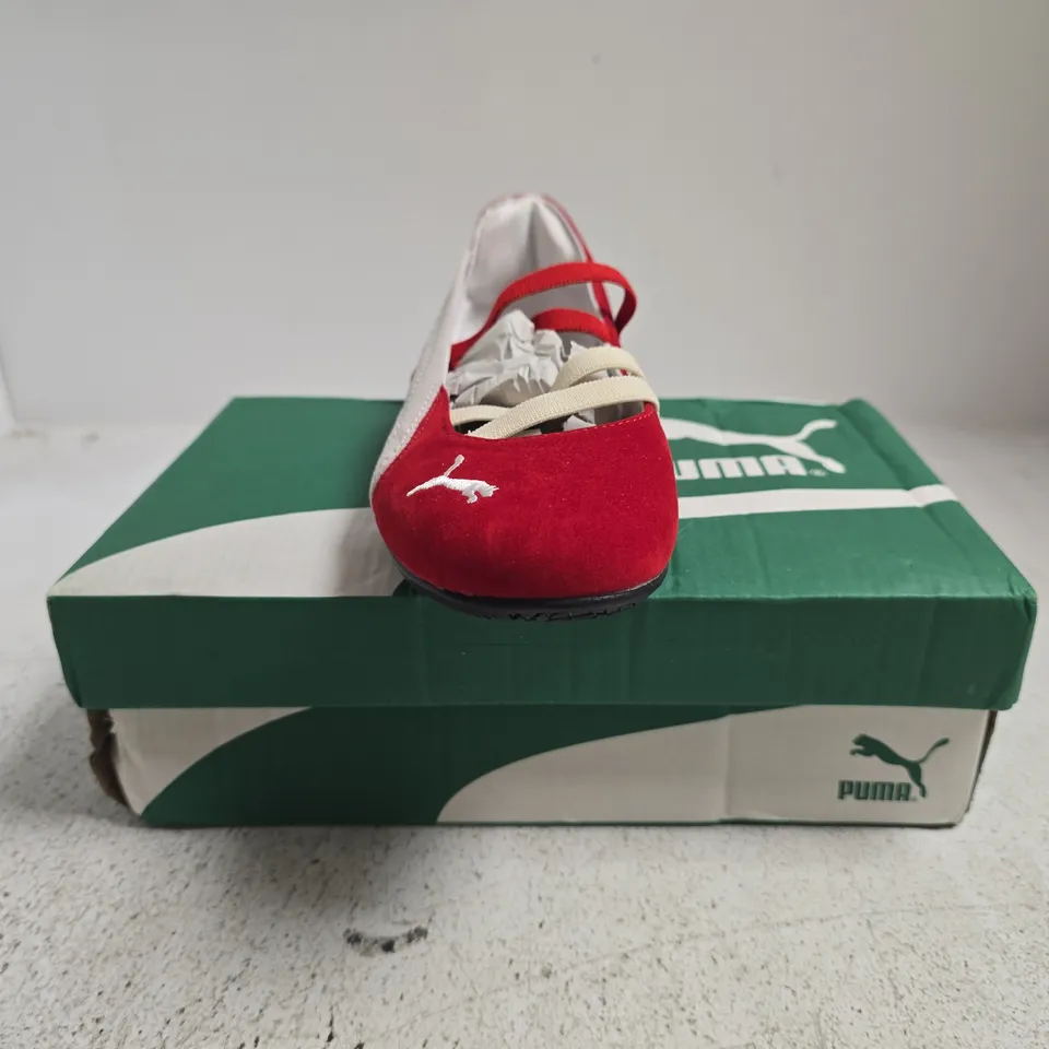 BOXED PAIR OF PUMA SPEEDCAT BALLET SHOES IN RED/WHITE SIZE UK 4