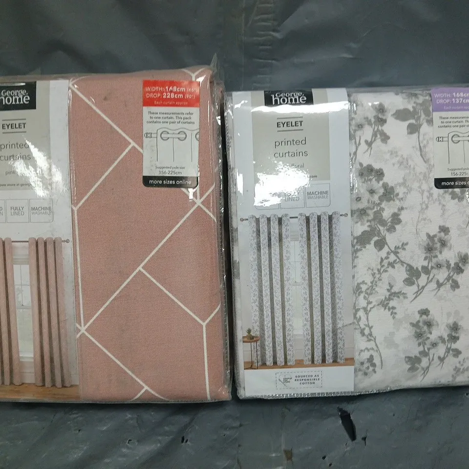 BOX OF APPROXIMATELY 10 ASSORTED CURTAIN ITEMS IN VARIOUS SIZES AND COLOURS, ETC - COLLECTION ONLY