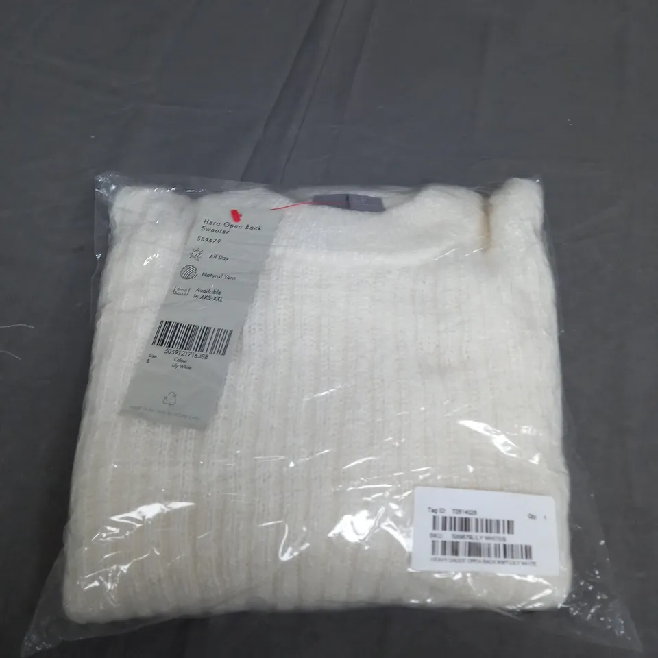 SEALED SWEATY BETTY HERA OPEN BACK SWEATER - SMALL