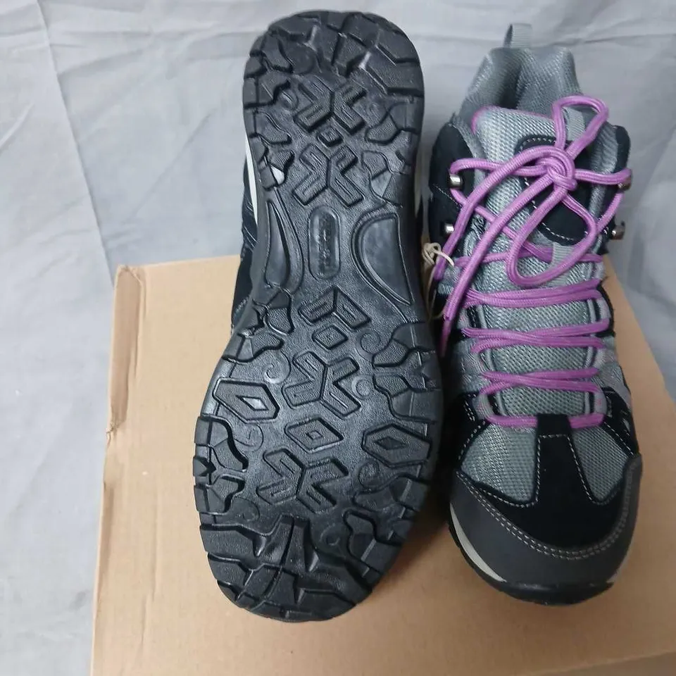 MOUNTAIN WAREHOUSE WOMEN'S WATERPROOF WALKING BOOTS – GREY, UK 6 (US 8, EU 39), WIDE FIT