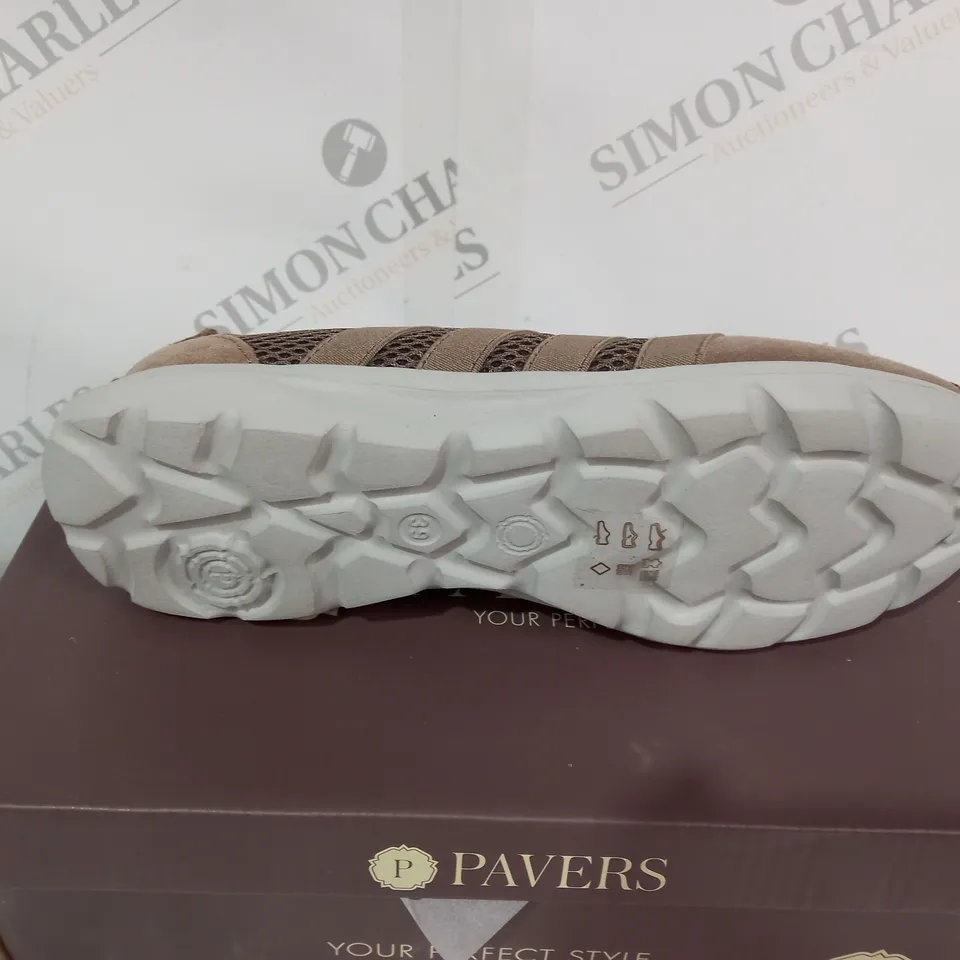BOXED PAVERS WIDE FIT CASUAL SLIP ON SHOE - BEIGE SIZE EU39