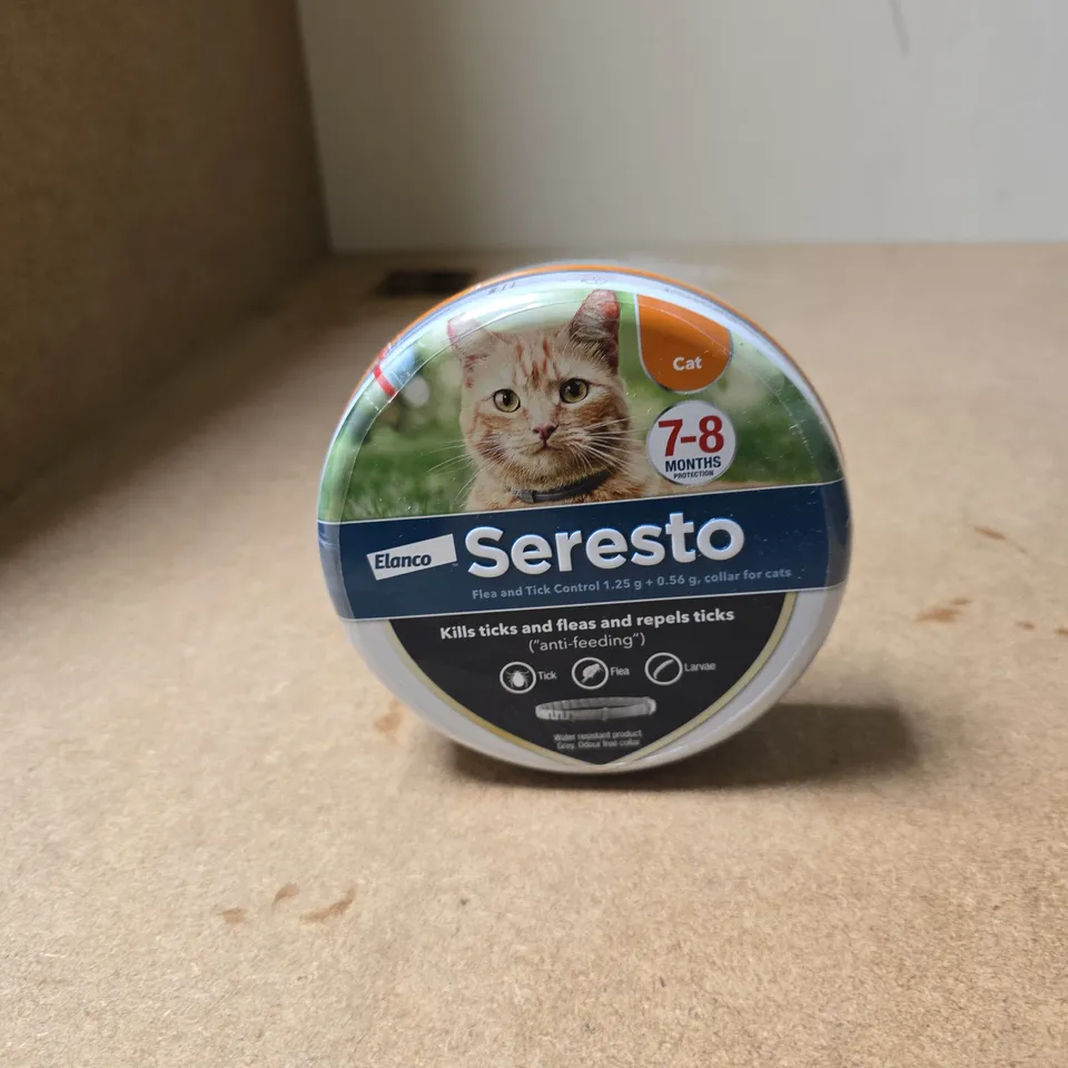 APPROXIMATELY 20 ASSORTED PET ITEMS INCLUDING DOUXO PET SHAMPOO , SERESTO FLEA CONTROL AND PET DENTAL FORMULA