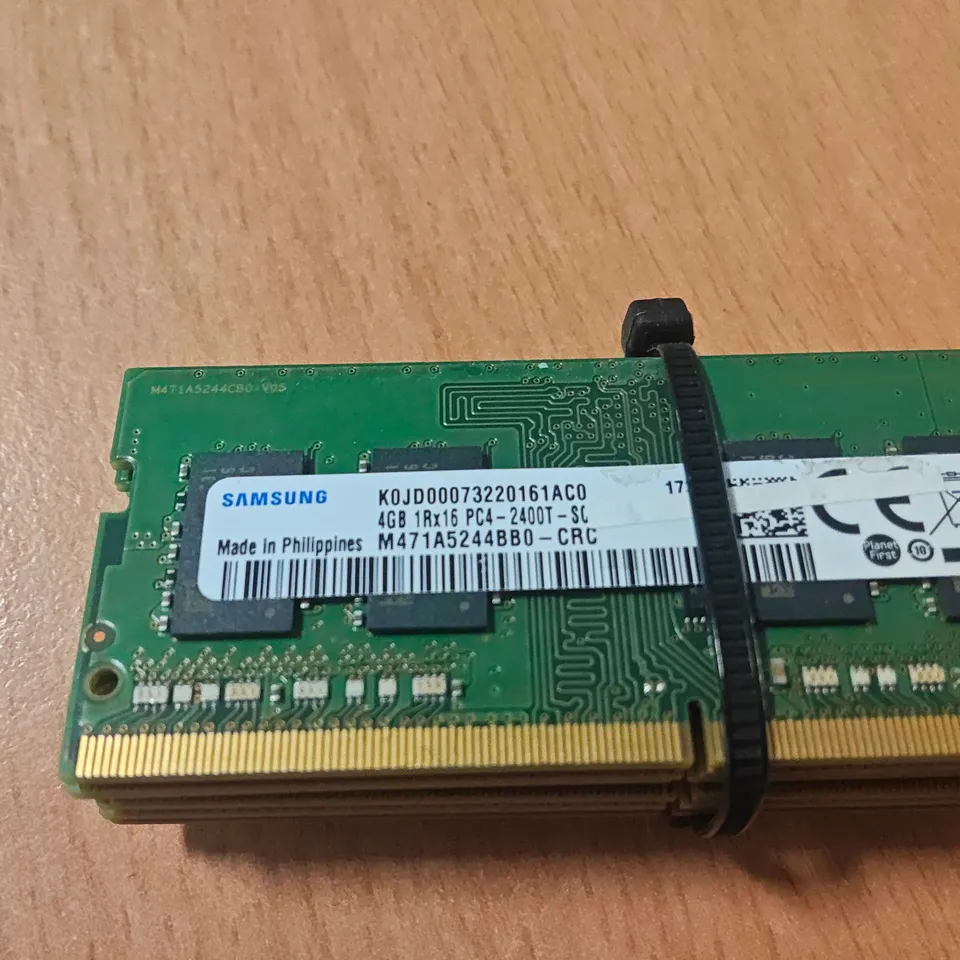 LOT OF 6 SAMSUNG 4GB 4GB 1RX16 PC4-2400T LAPTOP RAM - K0JD00073220161AC0