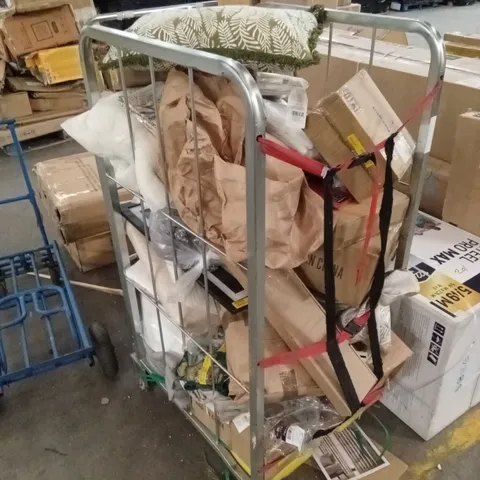 CAGE OF ASSORTED HOUSEHOLD GOODS AND PRODUCTS TO INCLUDE; CUSHION COVERS, CURTAINS, WALL DECOR ETC - CAGE NOT INCLUDED