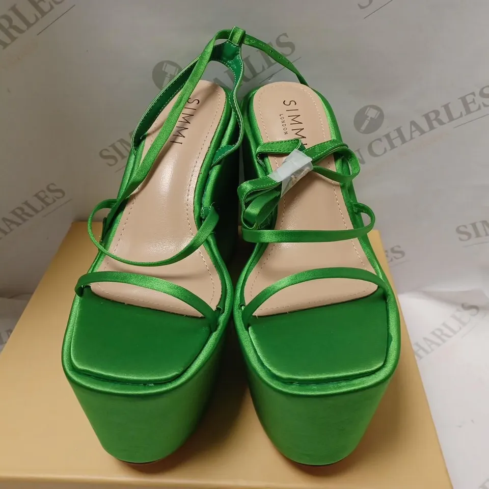 SIMMI BLAZE 1 WEDGE HIGH HEELS APPLE GREEN (UK 3)