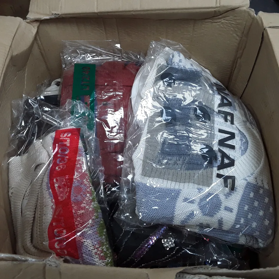 LOT OF APPROXIMATELY 25 ASSORTED BAGGED NAF NAF CLOTHING ITEMS 