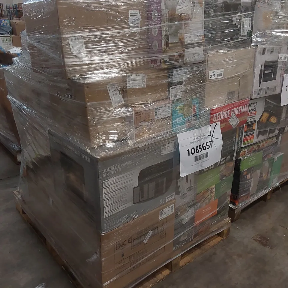 PALLET OF APPROXIMATELY 42 UNPROCESSED RAW RETURN HOUSEHOLD AND ELECTRICAL GOODS TO INCLUDE;