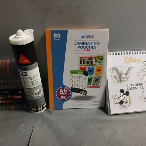 APPROXIMATELY 12 ASSORTED ITEMS TO INCLUDE - DESK IT LAMINATING POUCHES , DISNEY 2025 DESK CALENDAR , METALLIC PENS ETC