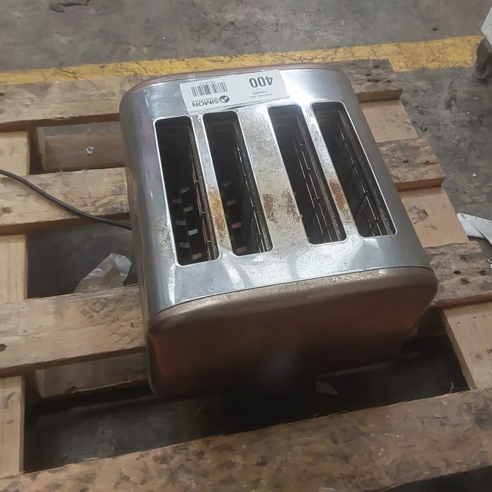 4-SLICE TOASTER