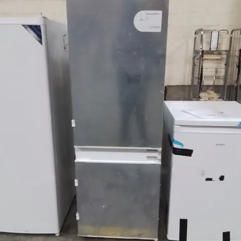 BOSCH FRIDGE FREEZER 