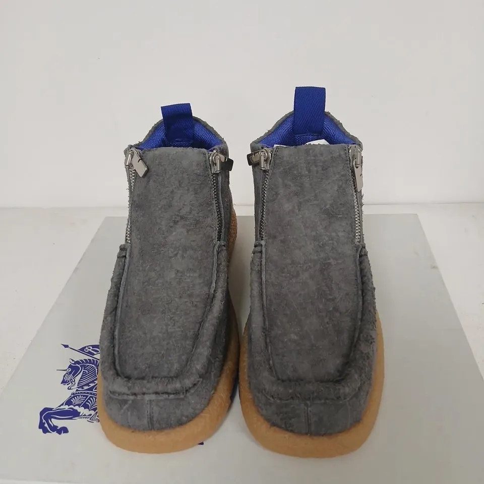BURBERRY GREY SUEDE ZIP-ANKLE BOOTS, UK 5 (EU 39)