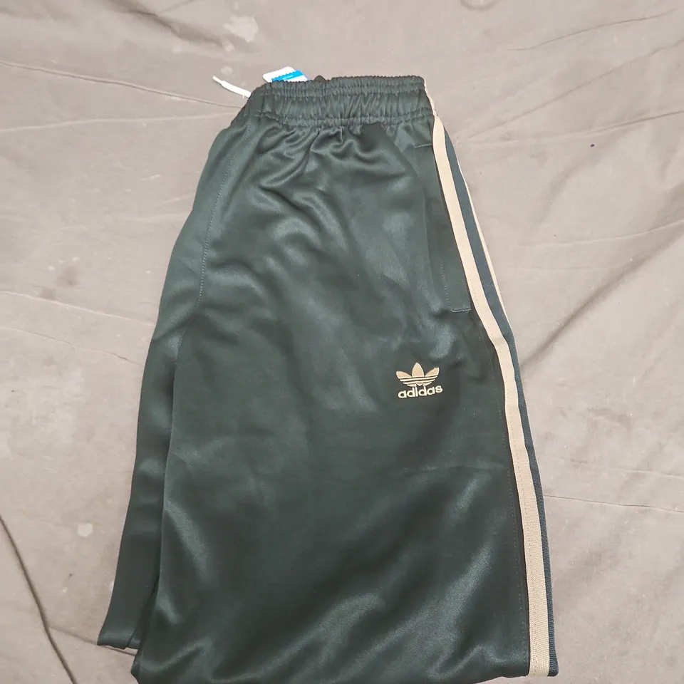 ADIDAS TRACK PANTS – DARK GREEN - SIZE L