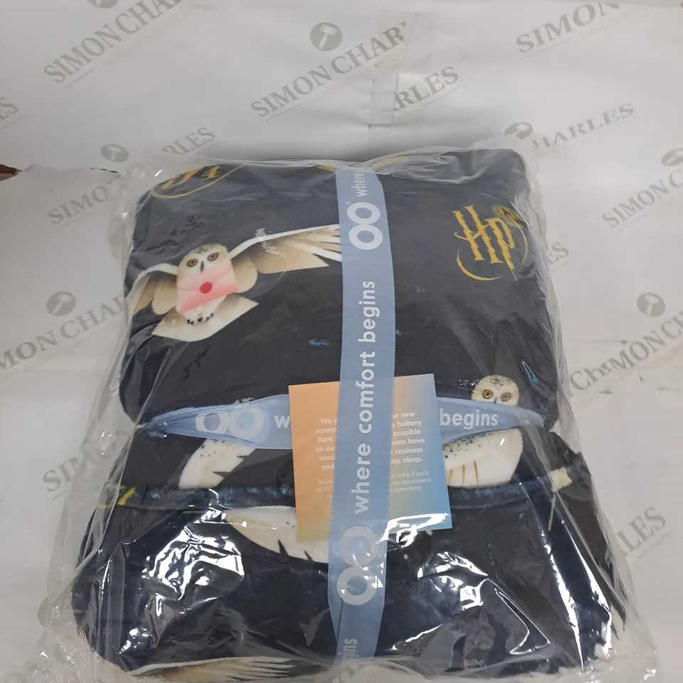 OODIE HOODED OVERSIZED BLANKET - HARRY POTTER