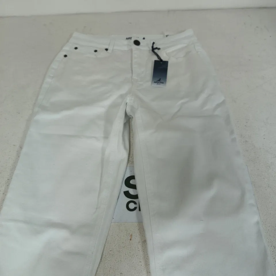 ARIZONA DENIM JEANS WHITE SIZE 12