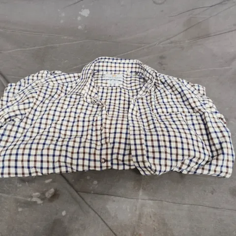 TAYLOR & HUNT COUNTRY COLLECTION CHECKED SHIRT – CLASSIC FIT, COLLAR 41 CM (16 IN)