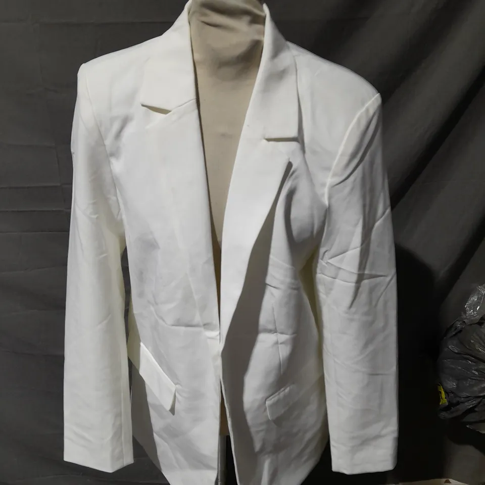 PIECES LS LOOSE BLAZER NOOS IN CREAM - LARGE