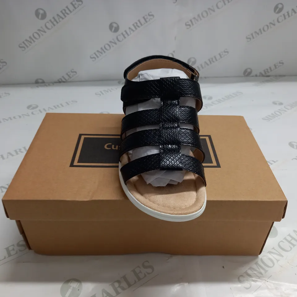 BOXED PAIR OF CUSHION WALK STRAPPY BLACK SANDALS - SIZE 4