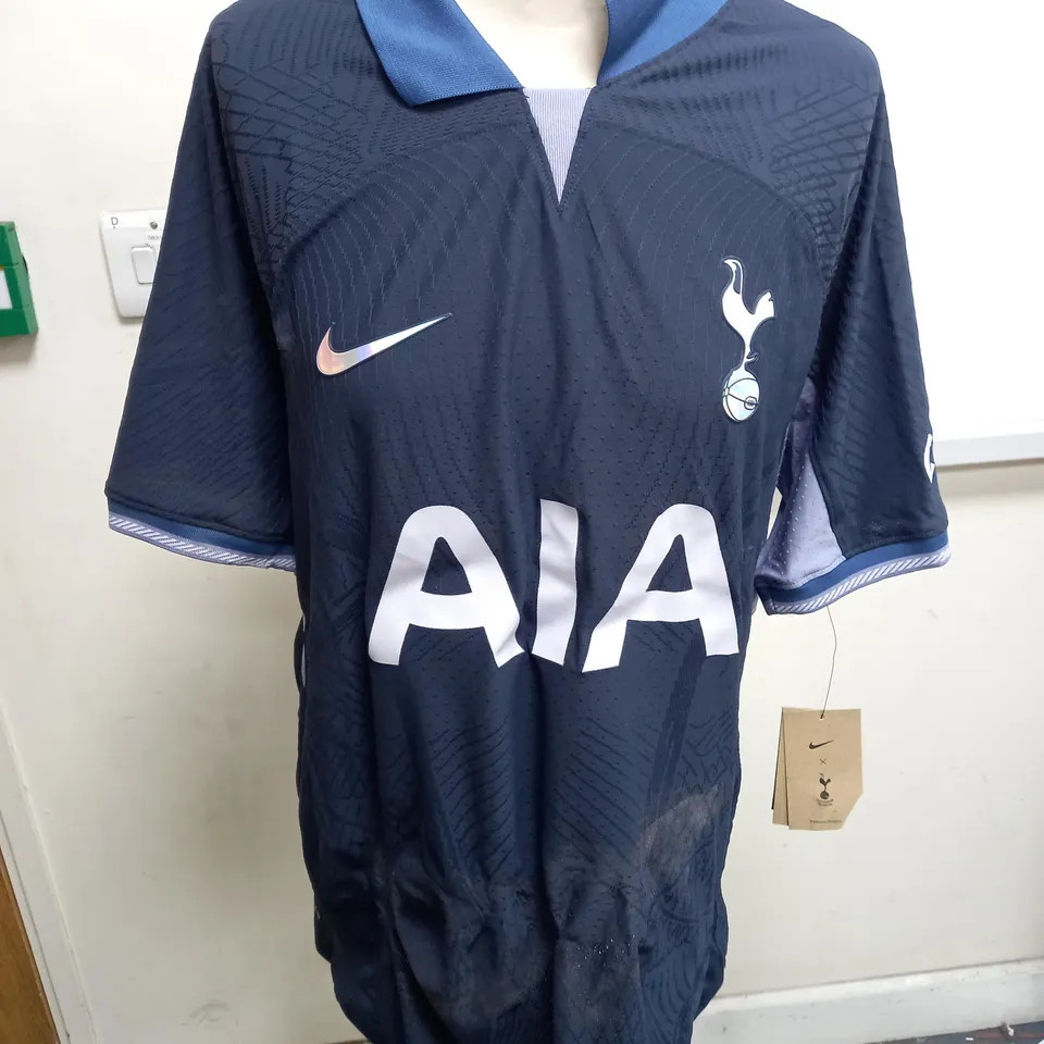 TOTTENHAM  HOTSPUR THIRD SHIRT SIZE L 
