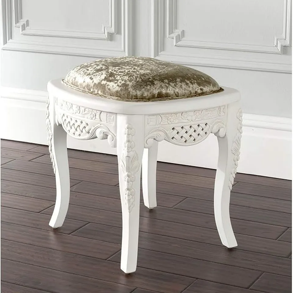 BRAND NEW BOXED HOMESDIRECT 365 ESTELLE HANDCARVED ANTIQUE FRENCH STYLE STOOL