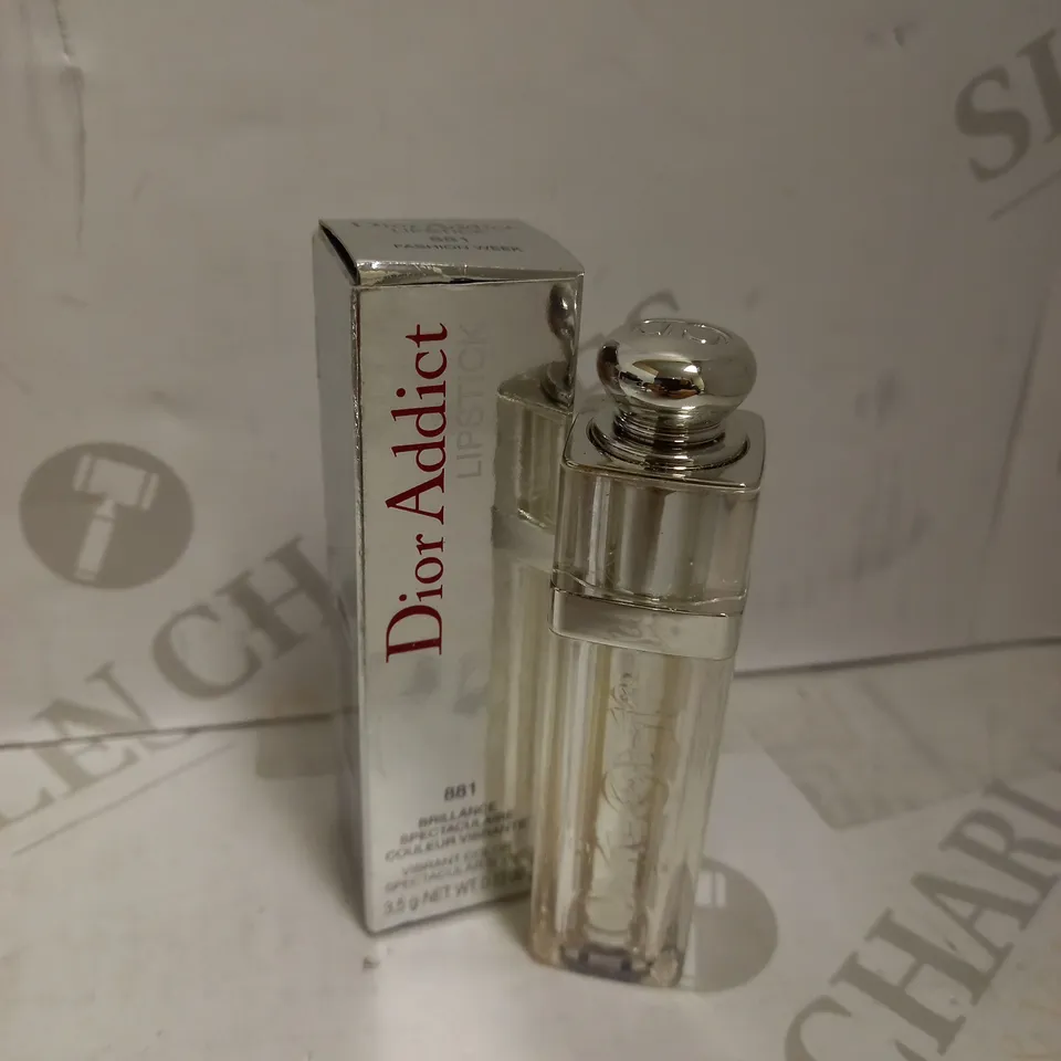 DIOR ADDICT LIPSTICK - 881 FASHION WEEK 