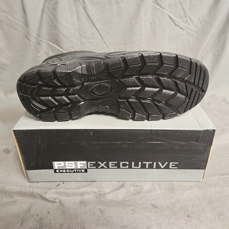 BOXED PAIR OF PSF EXECUTIVE STEEL TOE SHOES IN BLACK LEATHER SIZE UK 9