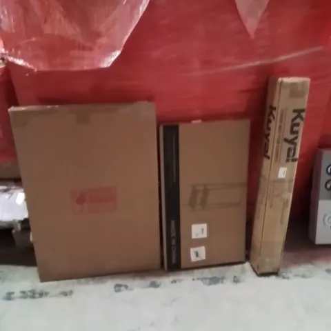 PALLET OF ASSORTED HOUSEHOLD GOODS AND PRODUCTS TO INCLUDE;CLOTHES RACK,MIRROR,CHAIR MAT