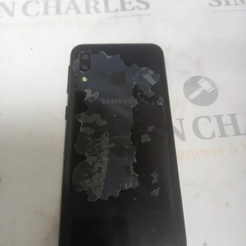 SAMSUNG GALAXY A20E PHONE BLACK