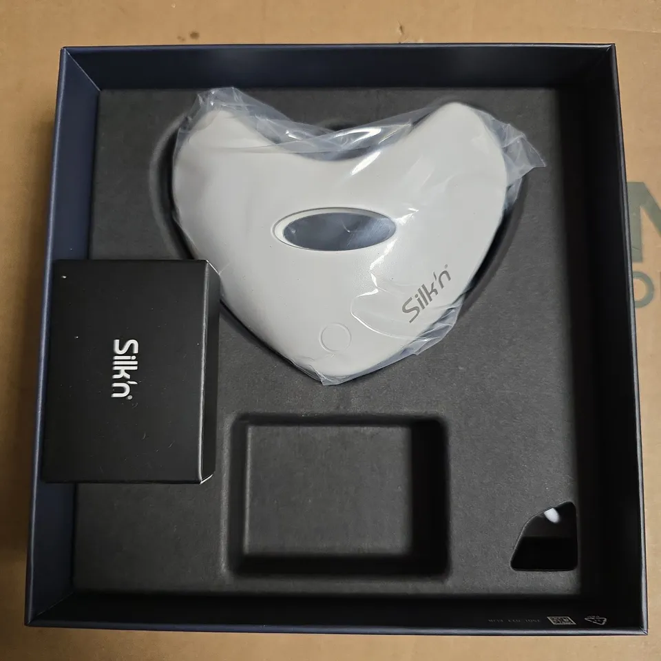BOXED SILK'N LUMILIPS LED LIP MASK