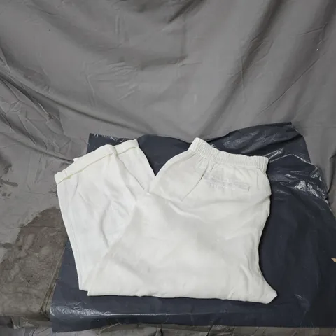 WHITE STUFF WHITE TROUSERS STRETCH WAIST SIZE 16R