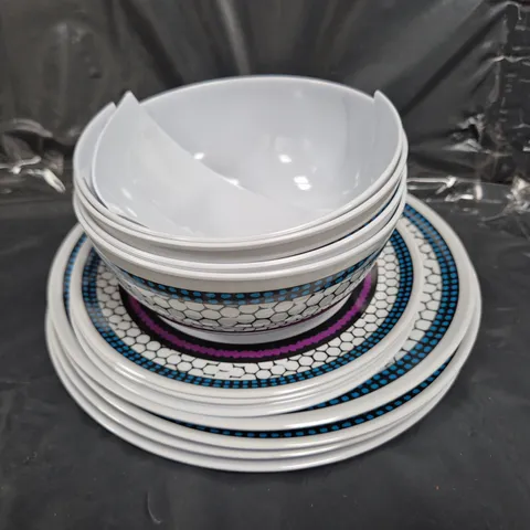 STREETWISE 16 PIECE MELAMINE SET - HONEYCOMB
