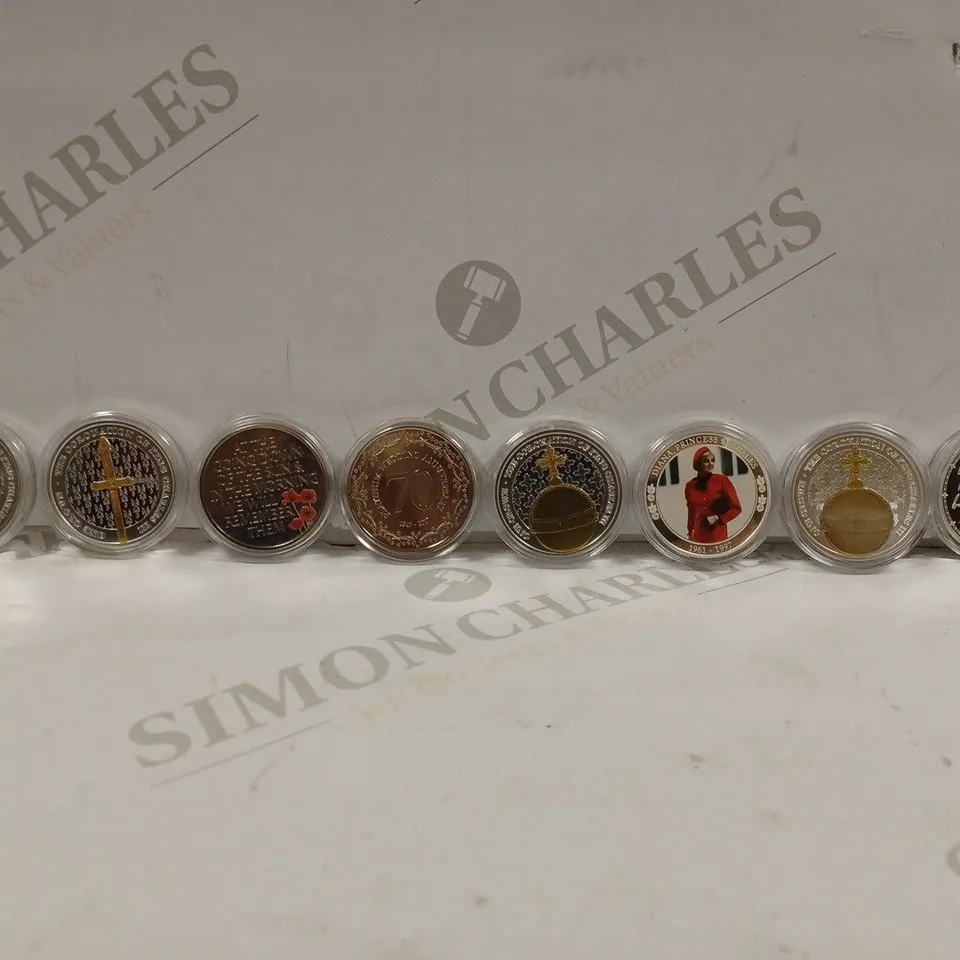 LOT TO CONTAIN APPROX. 8 X ASSORTED COMMEMORATIVE COINS/MEDALS. DESIGNS VARY