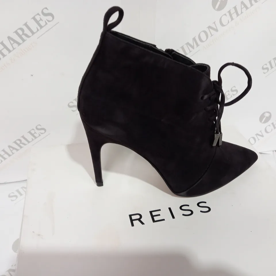 BOXED REISS SUEDE CHOCOLATE BOOT HEELS - SIZE 5