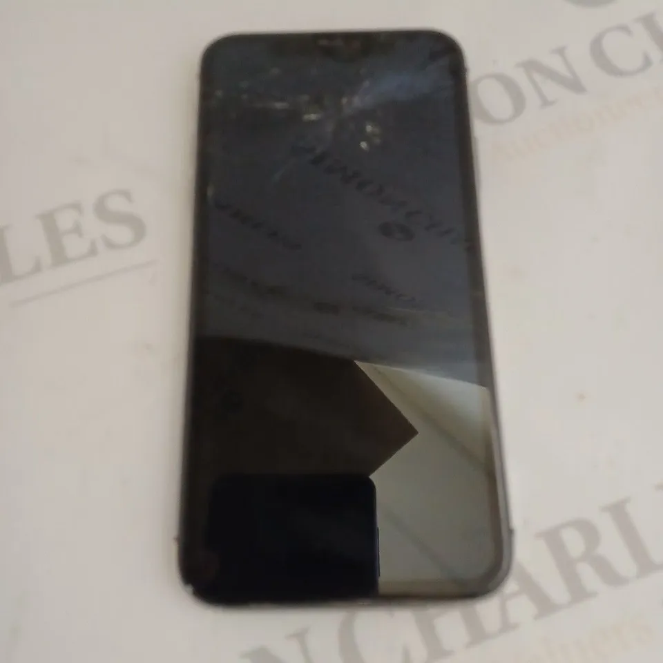 APPLE IPHONE