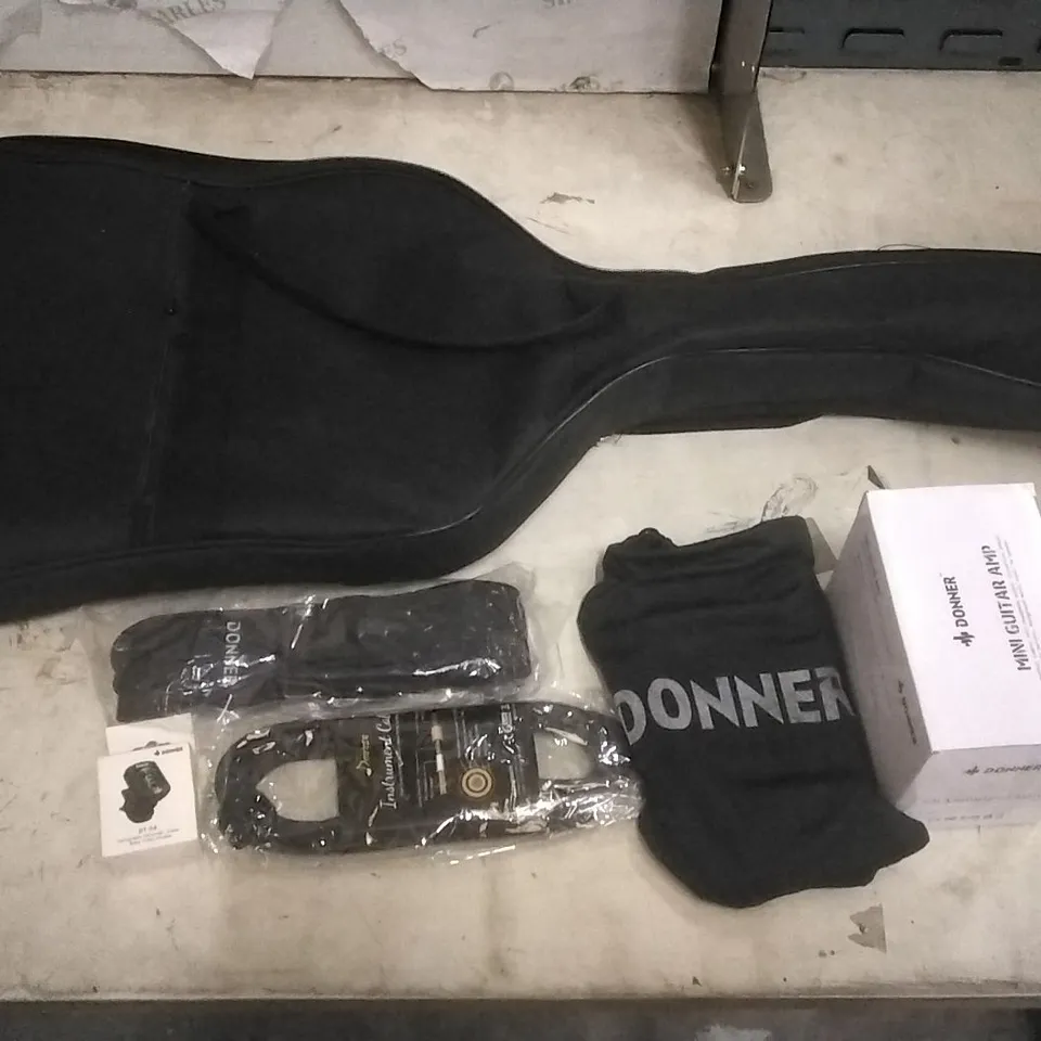 BOXED DONNER DST-100 39" BLACK LEFT HANDED ELECTRIC GUITAR BEGINNER KIT WITH AMP