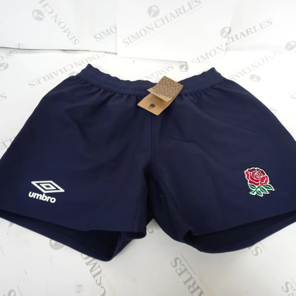 UMBRO ENGLAND RUGB SHORTS SIZE M