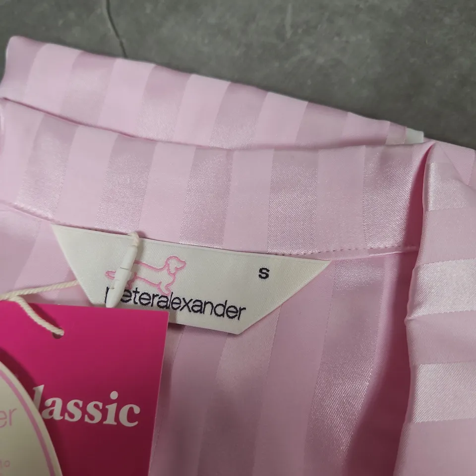 ALEXANDER CLASSIC PINK STRIPED SATIN SLEEPWEAR SET – TOP & BOTTOM, SIZE S