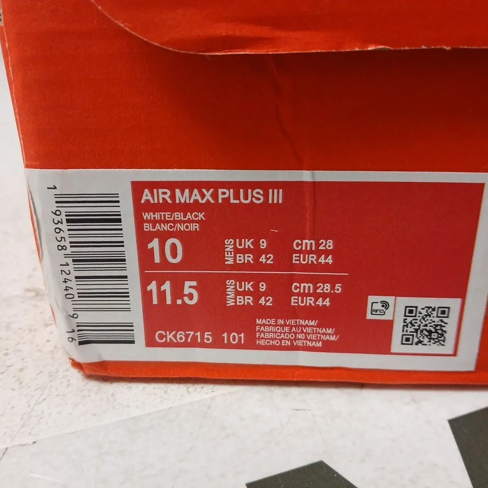 NIKE AIR MAX PLUS III – WHITE/BLACK SNEAKERS, MEN'S UK 9