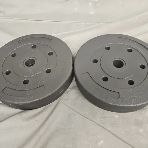 TWO 5KG BUMPER PLATES - COLLECTION ONLY 