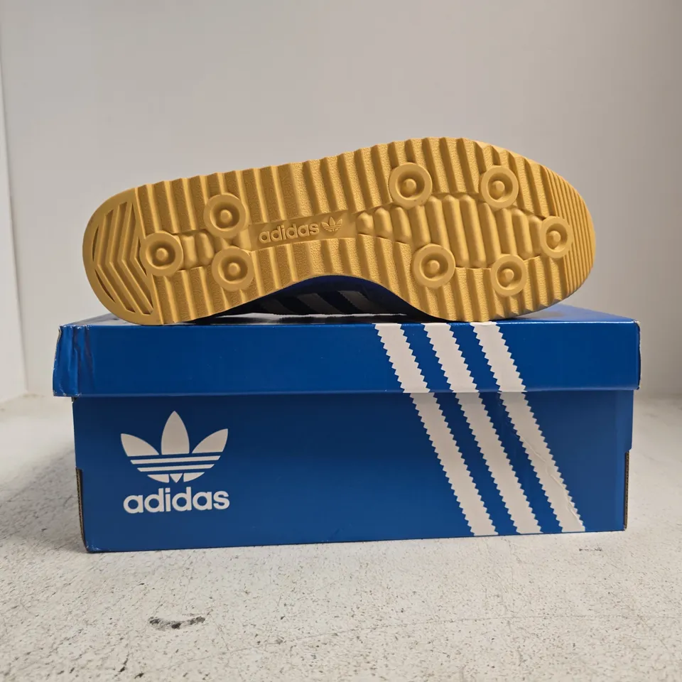 BOXED PAIR OF ADIDAS SL 72 RS TRAINERS IN BLUE/WHITE/RED SIZE UK 8