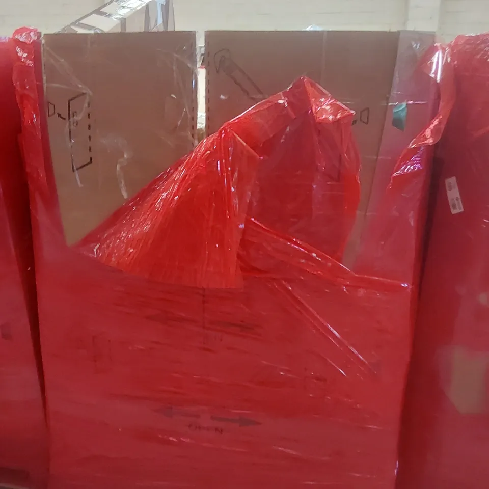 PALLET CONTAINING A VERY LARGE QUANTITY OF ASSORTED ITEMS INCLUDING: CHEST OF DRAWERS, POP-UP TENT, BED ASSIST RAIL ECT