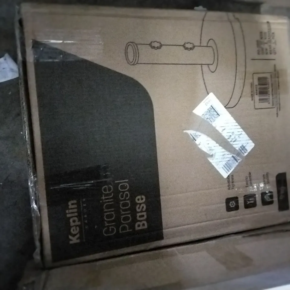 BOXED GRANITE PARASOL BASE