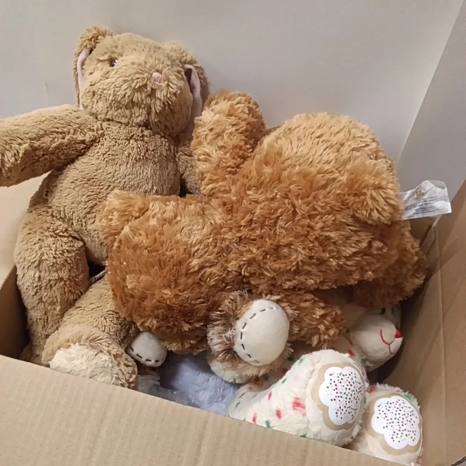 LARGE QUANTITY OF ASSORTED CHILDREN TOYS TO INCLUDE - ASSORTED PLUSHIES, CHILDREN FIGURES AND ETC