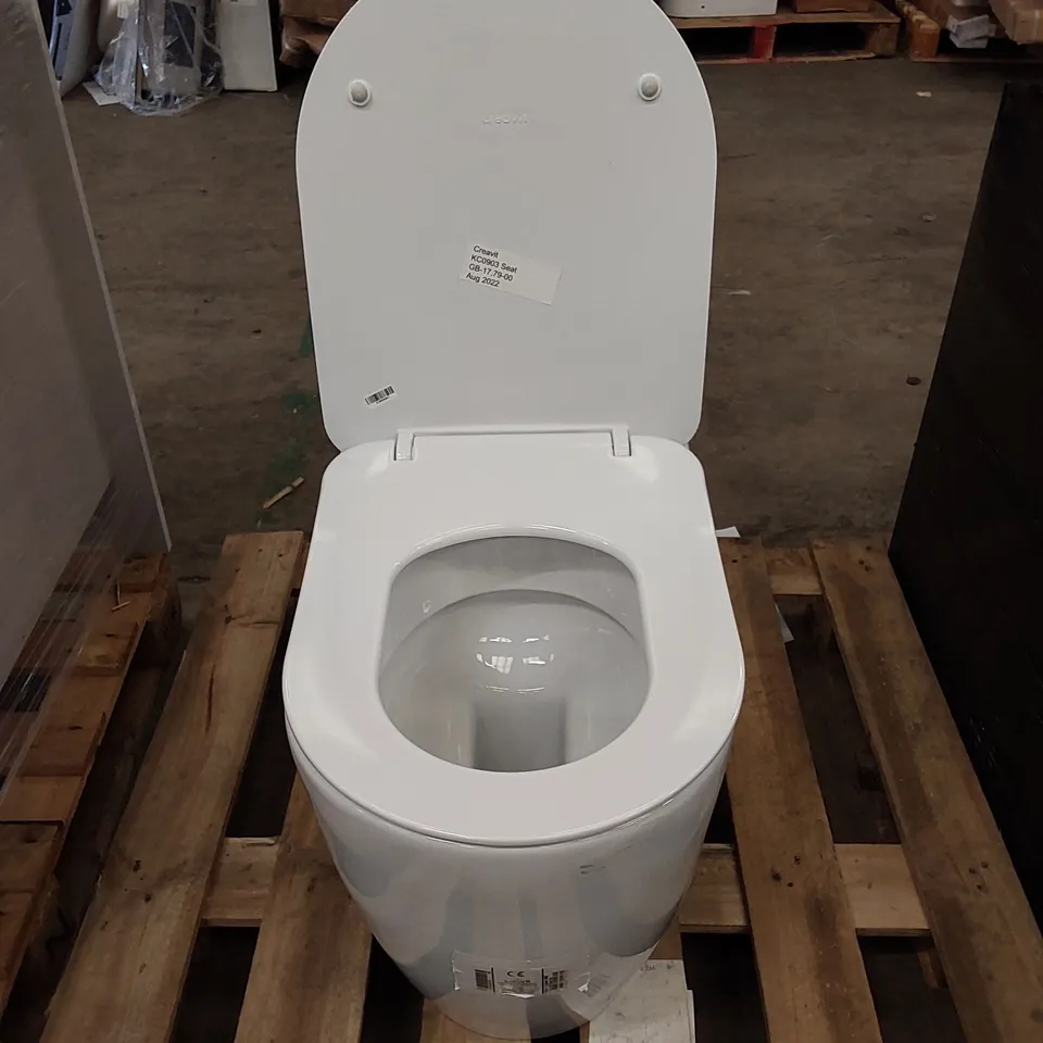 CREAVIT TOILET BASIN WITH SEAT