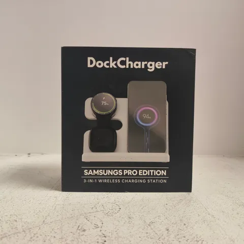 SAMSUNG DOCK CHARGER PRO EDITION 3-IN-1 WIRELESS CHARGING STATION IN WHITE