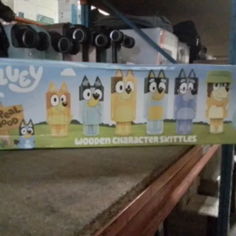 BOXED KEPLIN BLUEY WOODEN CHARACTER SKITTLES 7 PIECES WITH 6 PINS 1 BALL